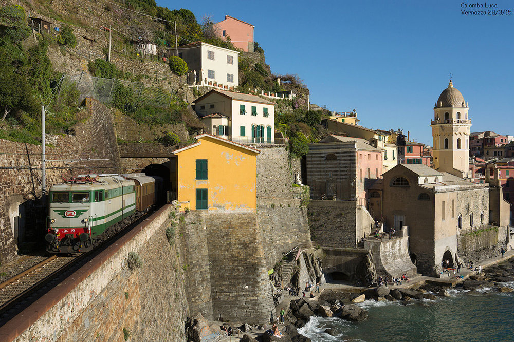 E646_158-Vernazza-28315Tz.thumb.jpg.257dcafa595618c2586b53ec342801a6.jpg