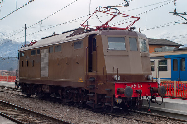 E424 075 a Colico nel 2005