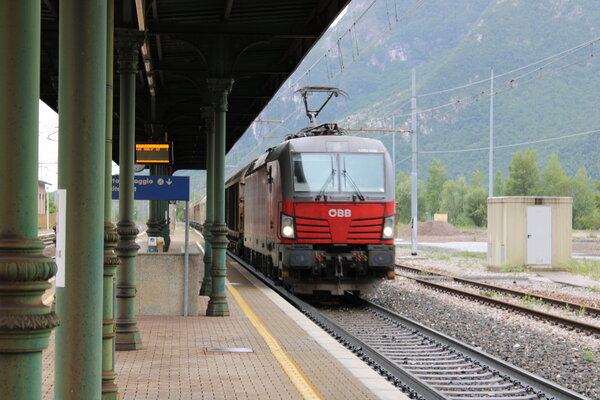 OBB Siemens Vectron 1293-030