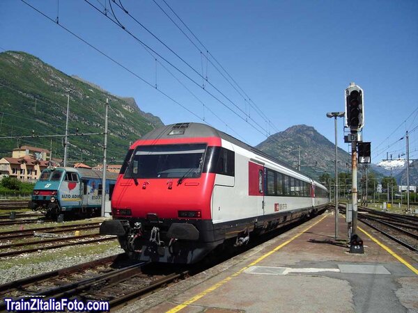 Treno autorità