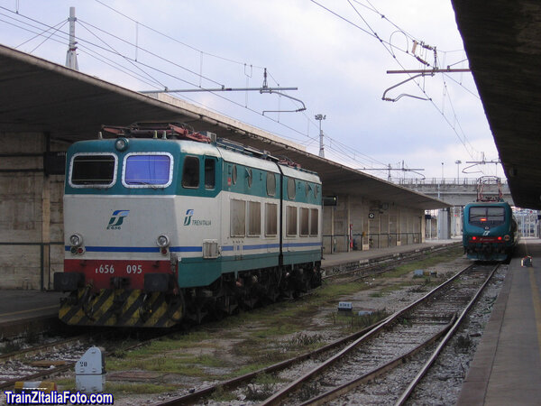 E656 095 e E464 067  Messina Centrale