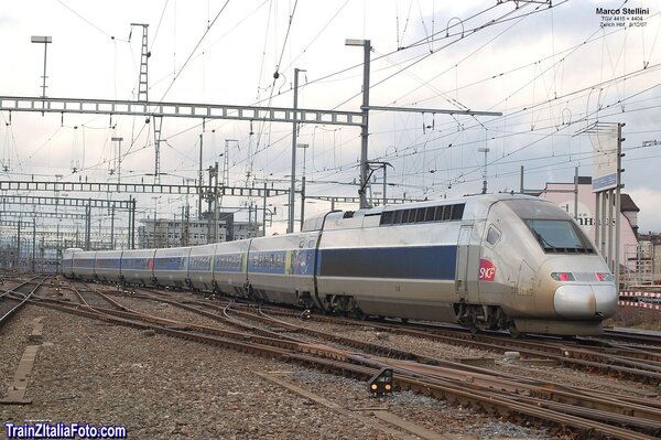 TGV 4415+4404