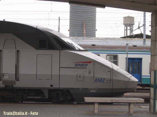 TGV al chiaroscuro