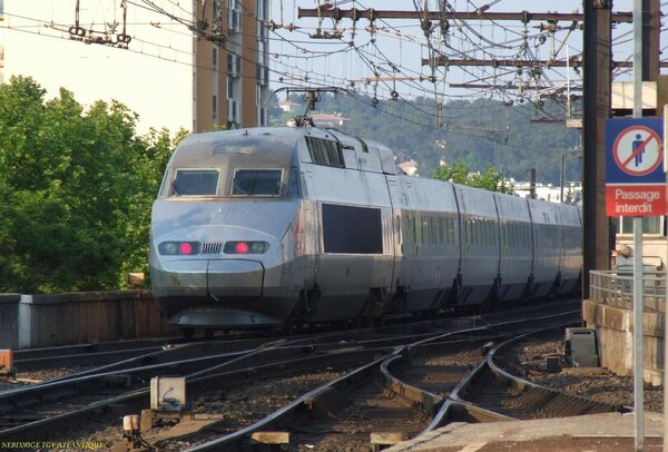 SUA ALTEZZA IL TGV