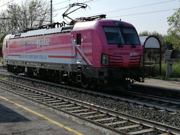 More information about "Vectron 193 - 592  livrea OceanoGate"