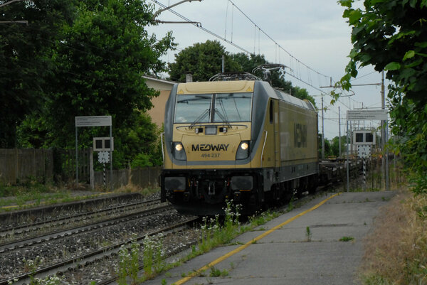 E494 237 Medway