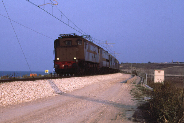 E428 104 a Termoli nel 1986