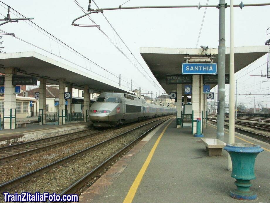 TGV in corsa verso Milano