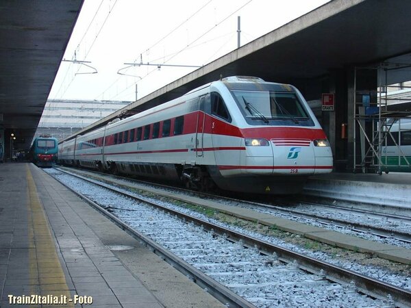 ETR460 Treno 25