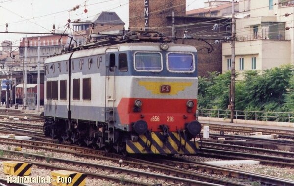 E646 296
