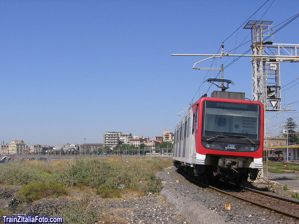 M88-03 presso Catania FS