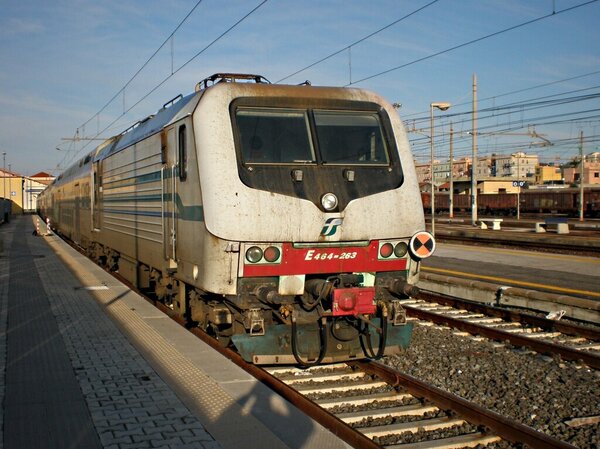 E464.263 in sosta