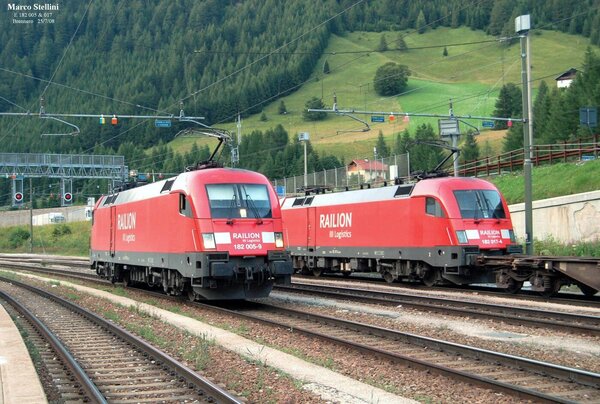 Br182 005-9 e 017-4 Railion