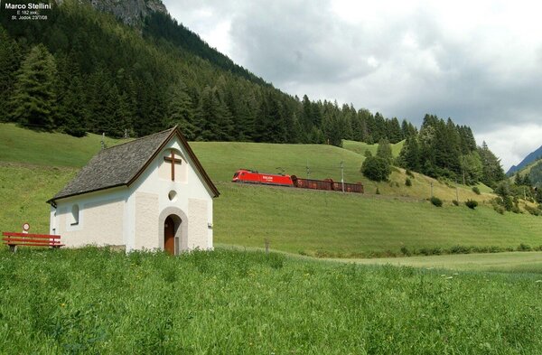 Br182 con mini merci