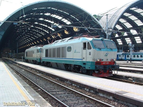 E402 003 e 005