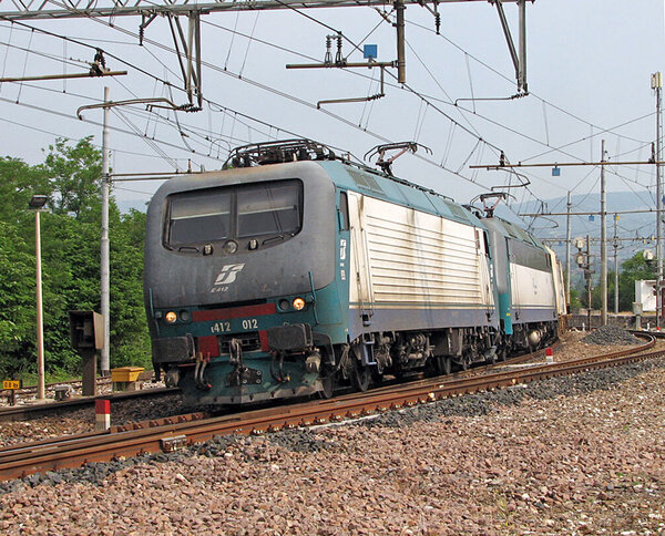 E412.012 (fa rima)