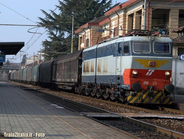 E656.251