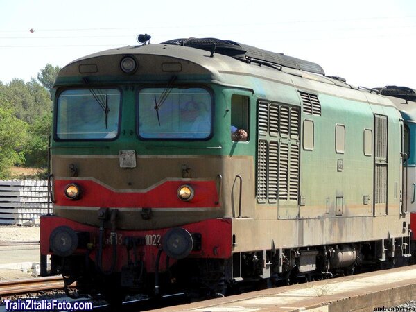 D443 1022