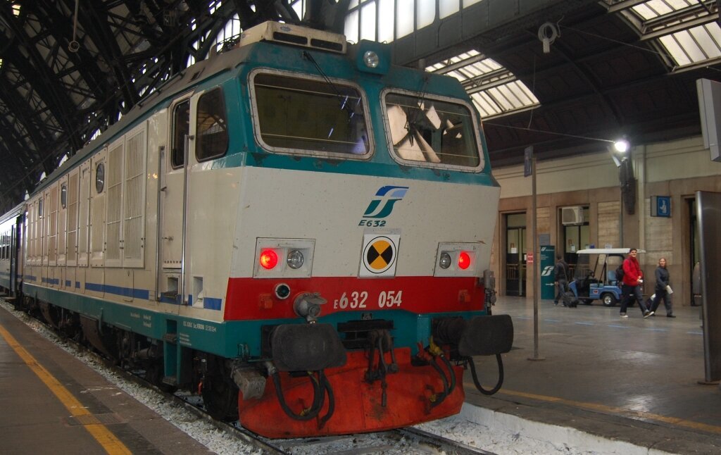 E632.054 - E632 - TrainzItalia