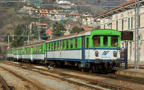 EB 800-12