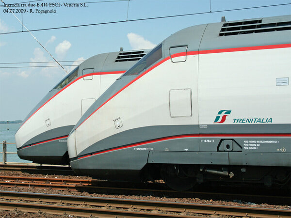 E414